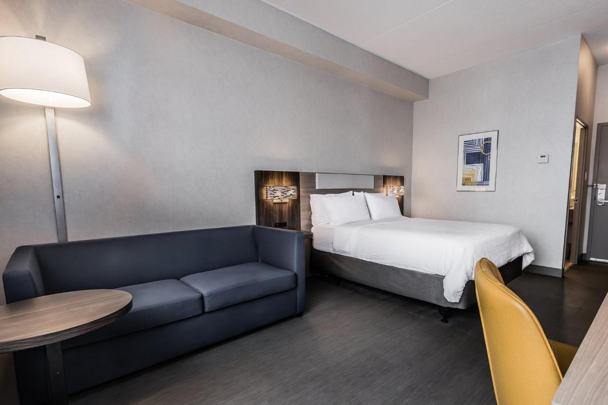 Holiday Inn Express Toronto-North York By Ihg Dış mekan fotoğraf