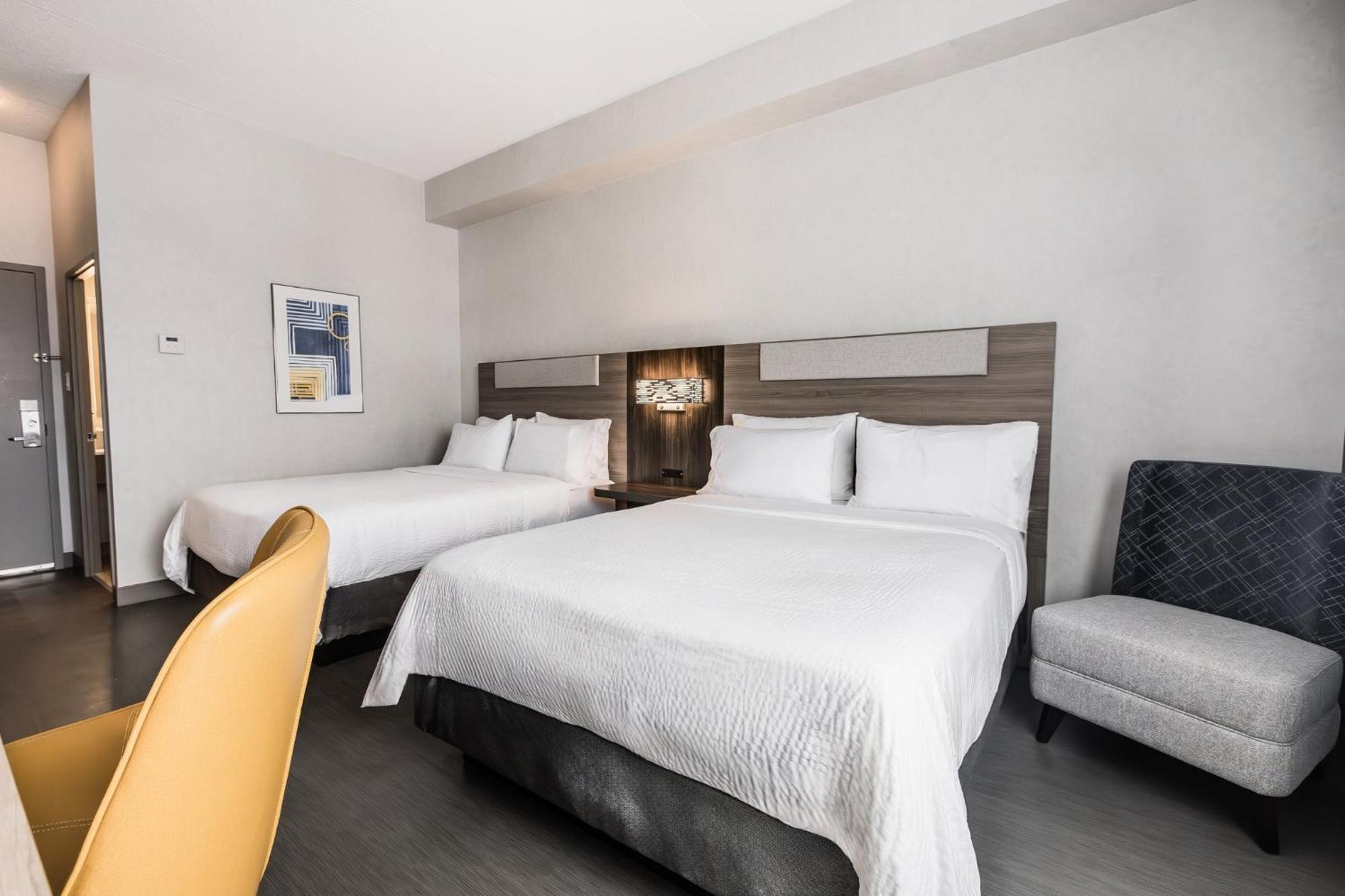 Holiday Inn Express Toronto-North York By Ihg Dış mekan fotoğraf