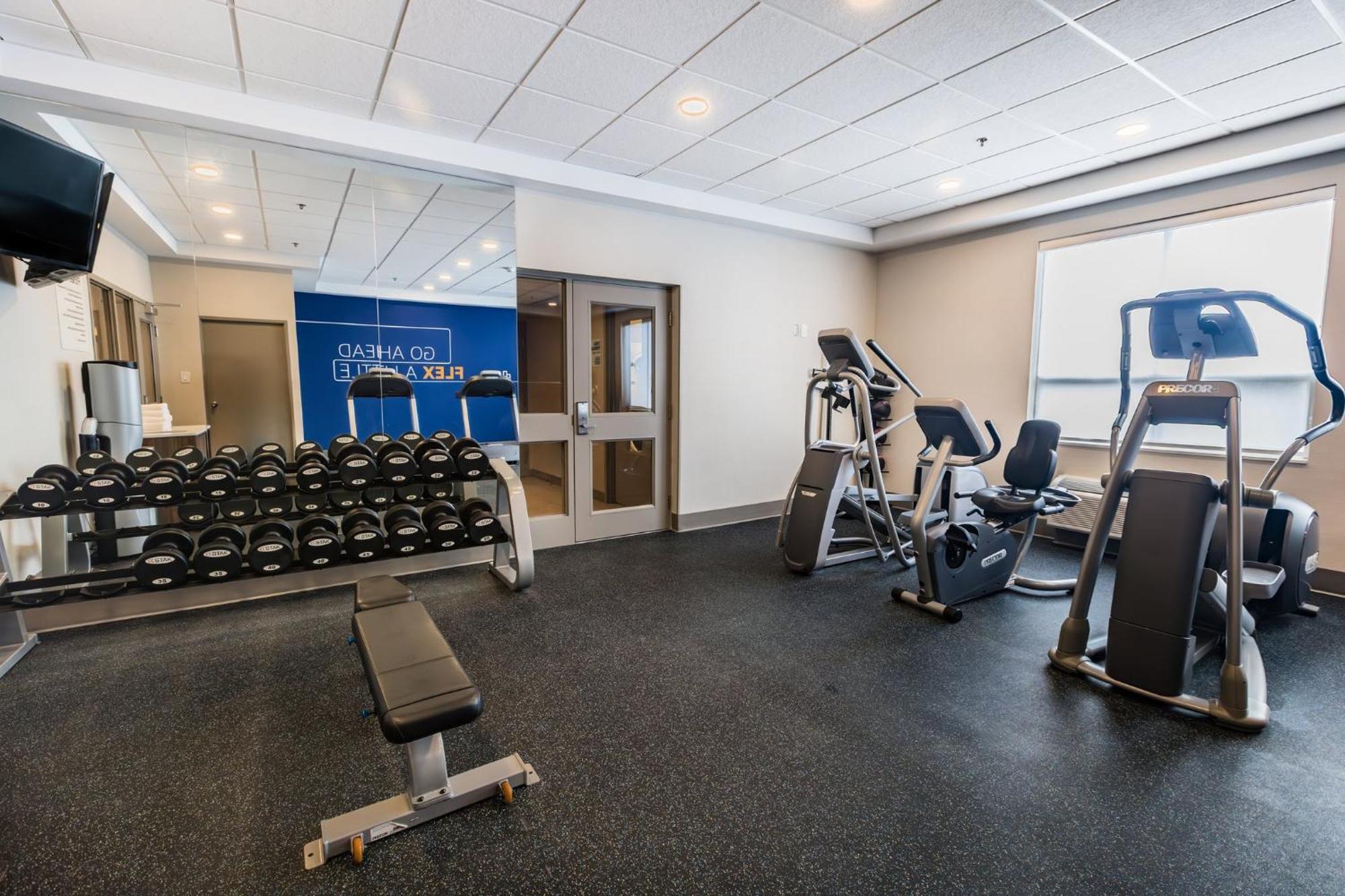 Holiday Inn Express Toronto-North York By Ihg Dış mekan fotoğraf