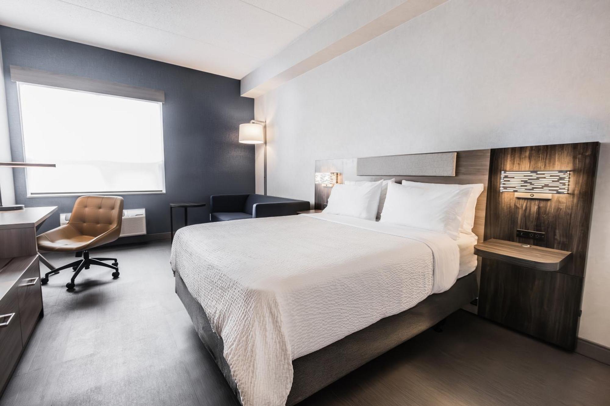 Holiday Inn Express Toronto-North York By Ihg Dış mekan fotoğraf