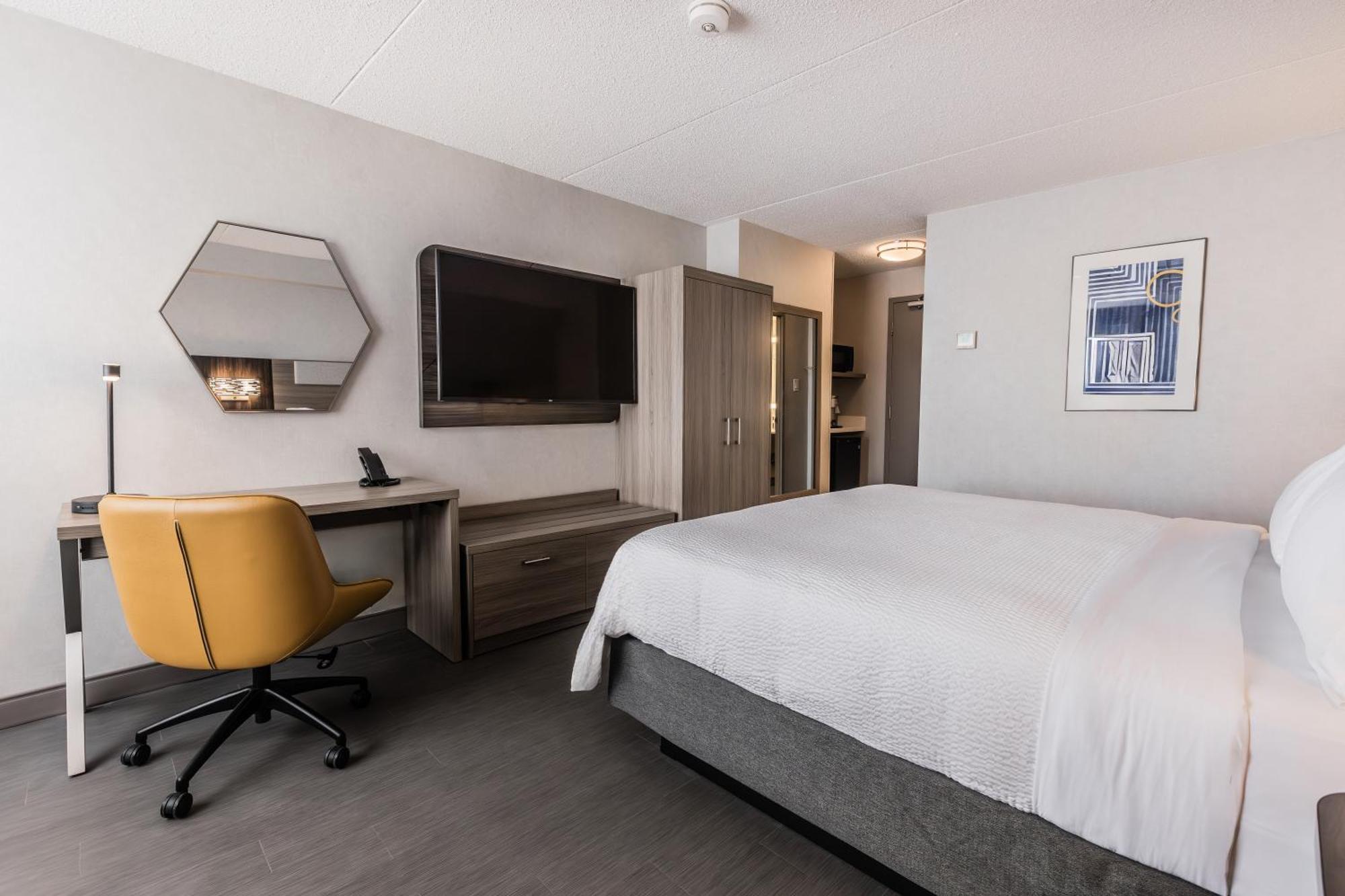 Holiday Inn Express Toronto-North York By Ihg Dış mekan fotoğraf
