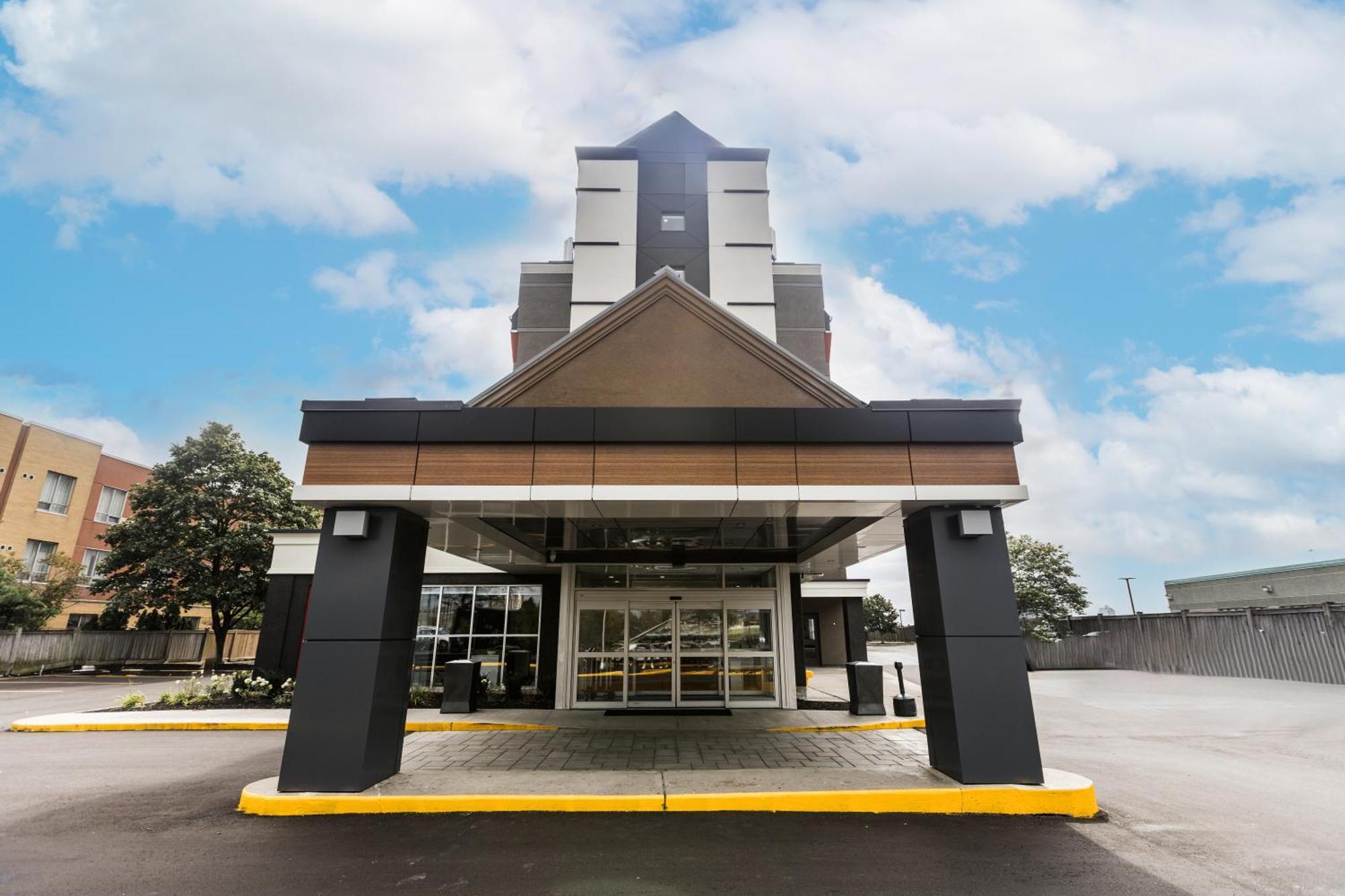 Holiday Inn Express Toronto-North York By Ihg Dış mekan fotoğraf