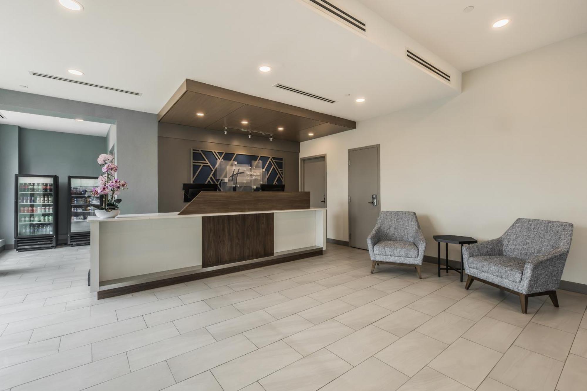 Holiday Inn Express Toronto-North York By Ihg Dış mekan fotoğraf